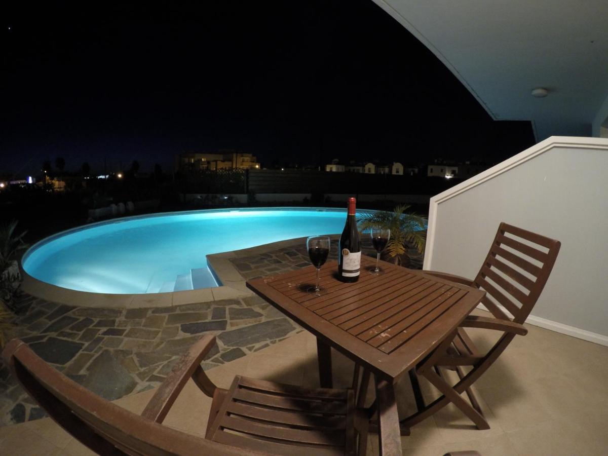 Kato Paphos Suites المظهر الخارجي الصورة