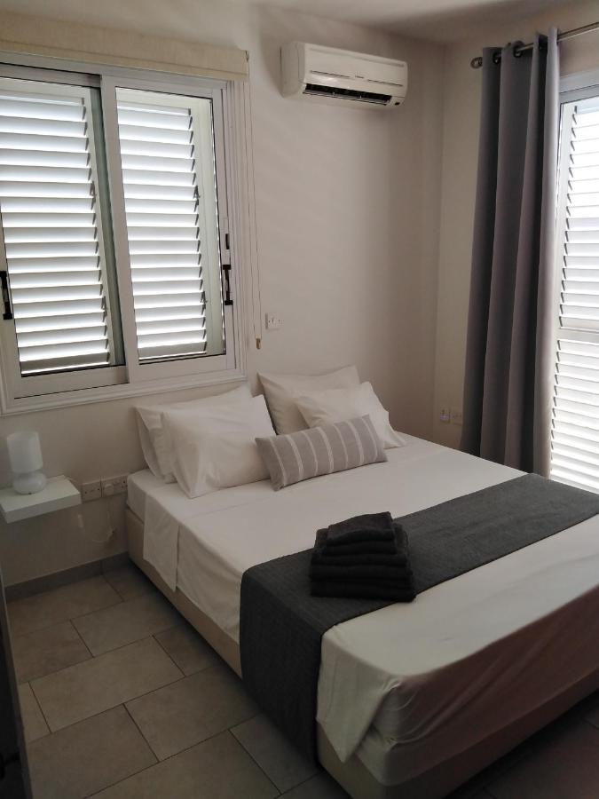 Kato Paphos Suites المظهر الخارجي الصورة