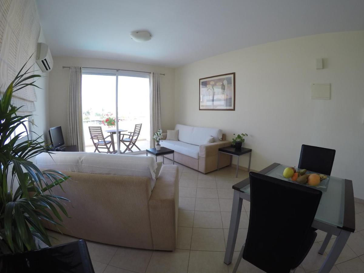 Kato Paphos Suites المظهر الخارجي الصورة