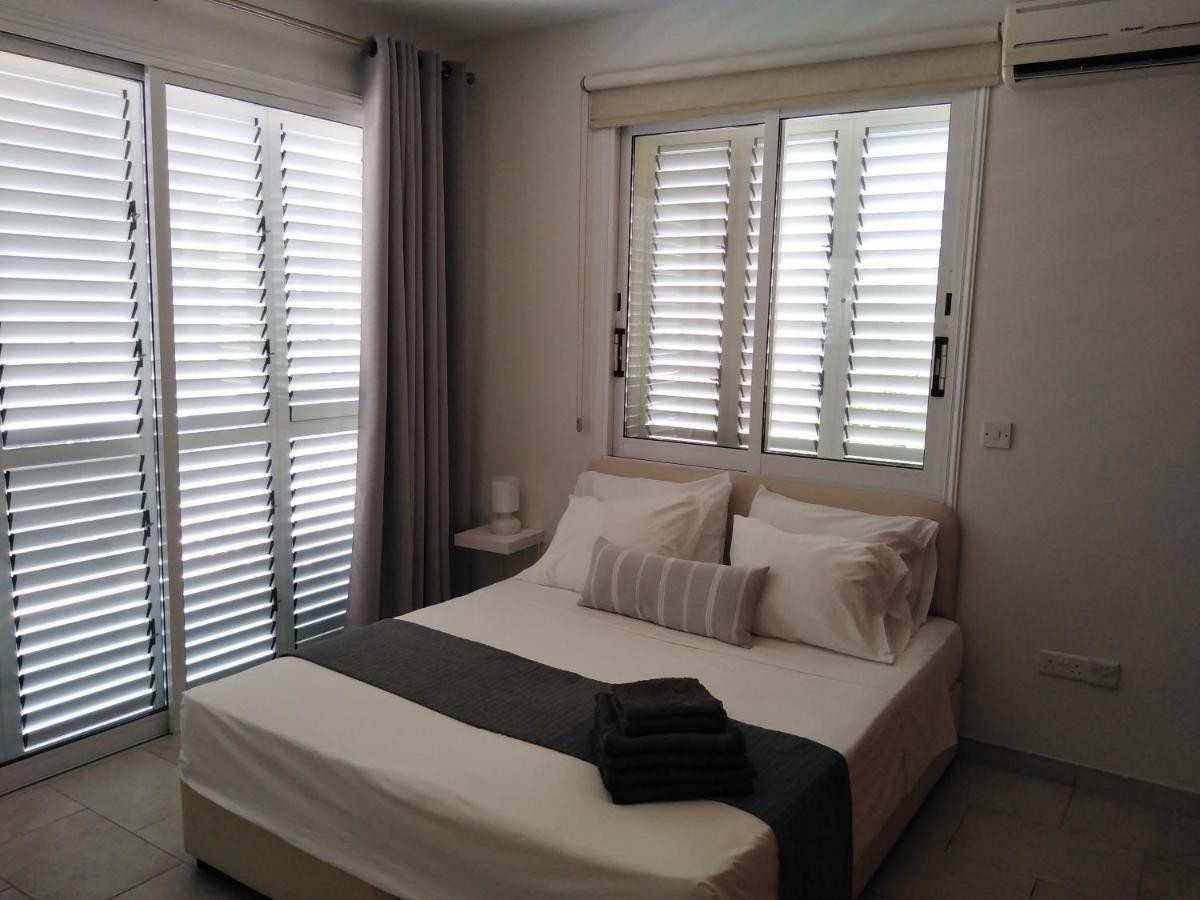 Kato Paphos Suites المظهر الخارجي الصورة